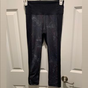 Slightly used Under Armour leggings